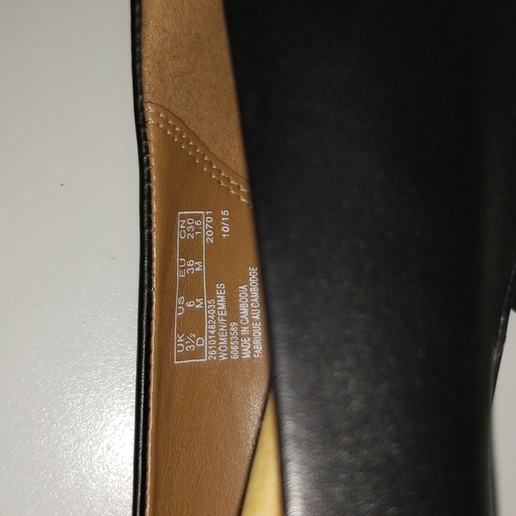 Clarks  Brier Dolly - Black leather pumps NIB 6M - Picture 13 of 13